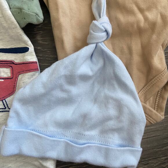 Baby Boy Size Newborn Clothing Bundle Set - Picture 3 of 7